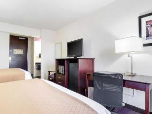 Holiday Inn & Suites Richmond West End Habitación foto